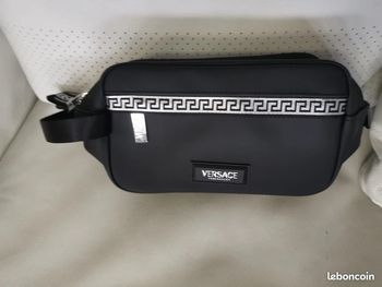 Trousse de toilette Versace