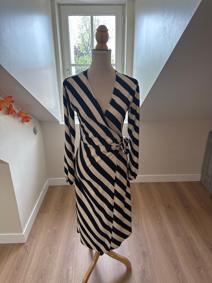 Robe, portefeuille longue - photo numéro 1