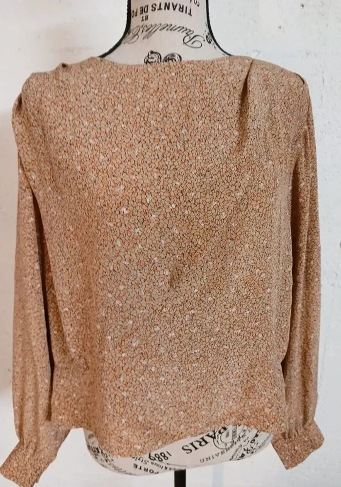 👚 Chemisier beige à motifs – Taille S / petit M – Très bon état - photo numéro 4