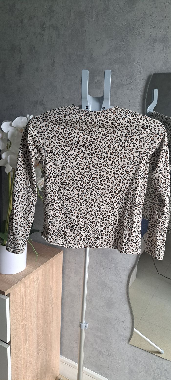 Haut fille - photo numéro 2