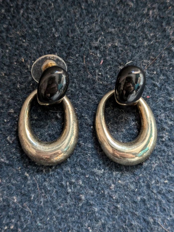 Créoles dorées et noires