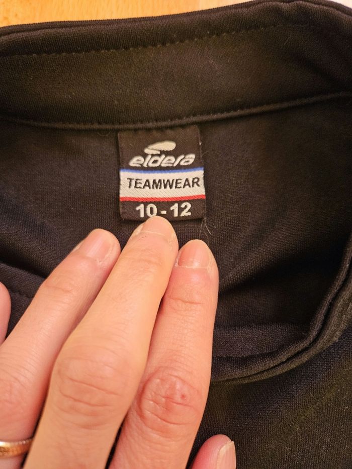 Veste de sport 10/12ans - photo numéro 3