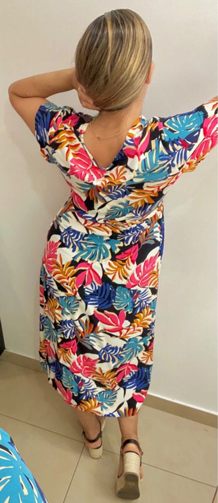 Robe Longue Porte Feuille Imprimée Tropical Taille S-M - photo numéro 7