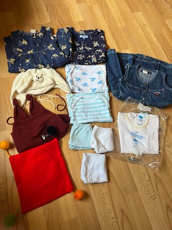 Lot de vêtements fille 24mois