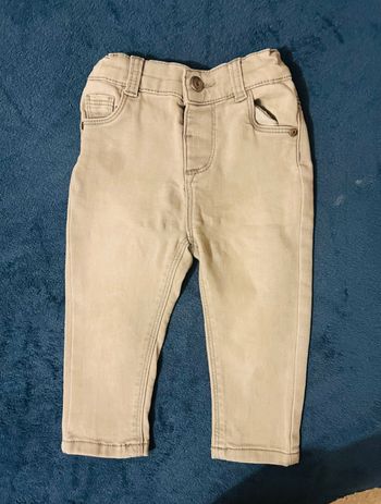 Jeans tape à l’œil