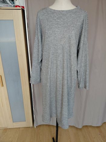 Très jolie robe pull femme T U 