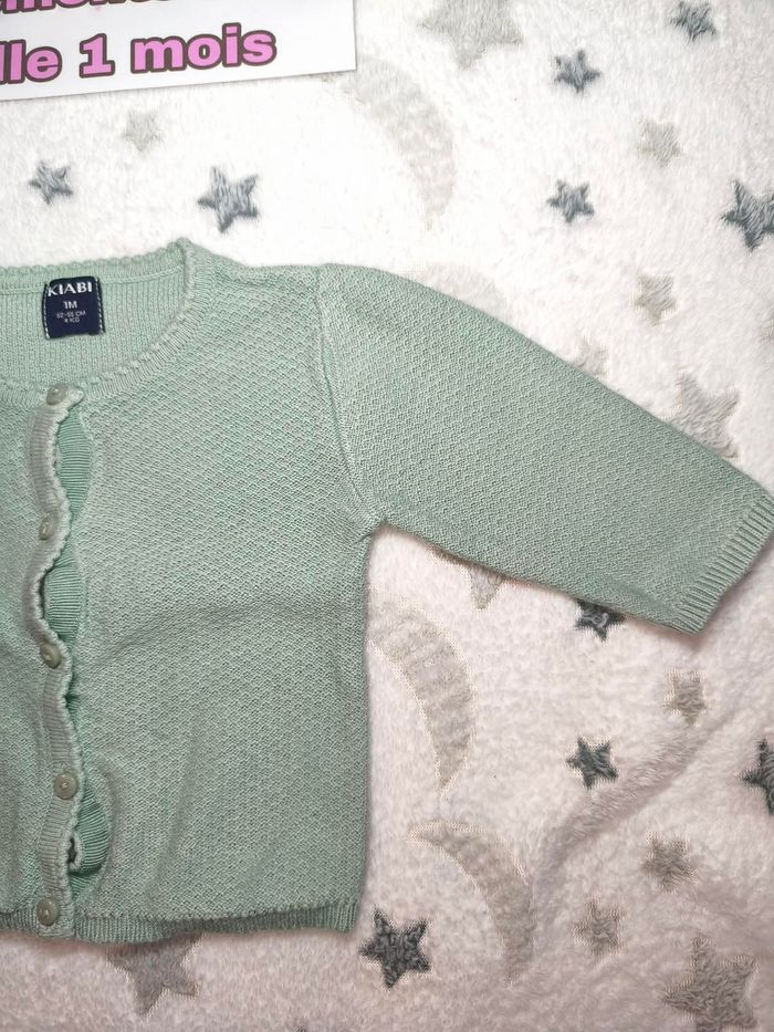 Gilet fille Kiabi - naissance - vert - très bon état - photo numéro 2