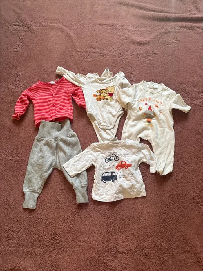 Lot 0-1 mois filles