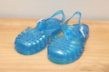 Sandales plastiques