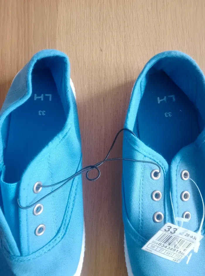 Chaussures Baskets Ballerines neuves - Enfilage facile - Fille 33 - photo numéro 3