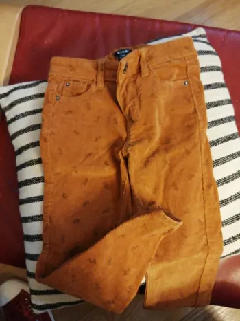 Pantalon aspect velours kiabi 4 ans