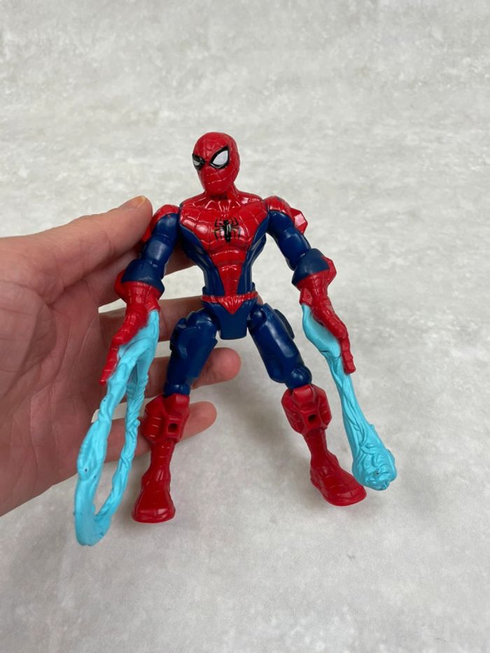 Figurine articulée Spiderman disney Marvel - photo numéro 3