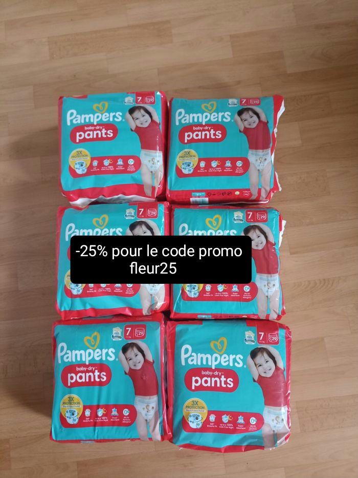 Lot de six paquets couches Pampers pants culottes T7 taille 7