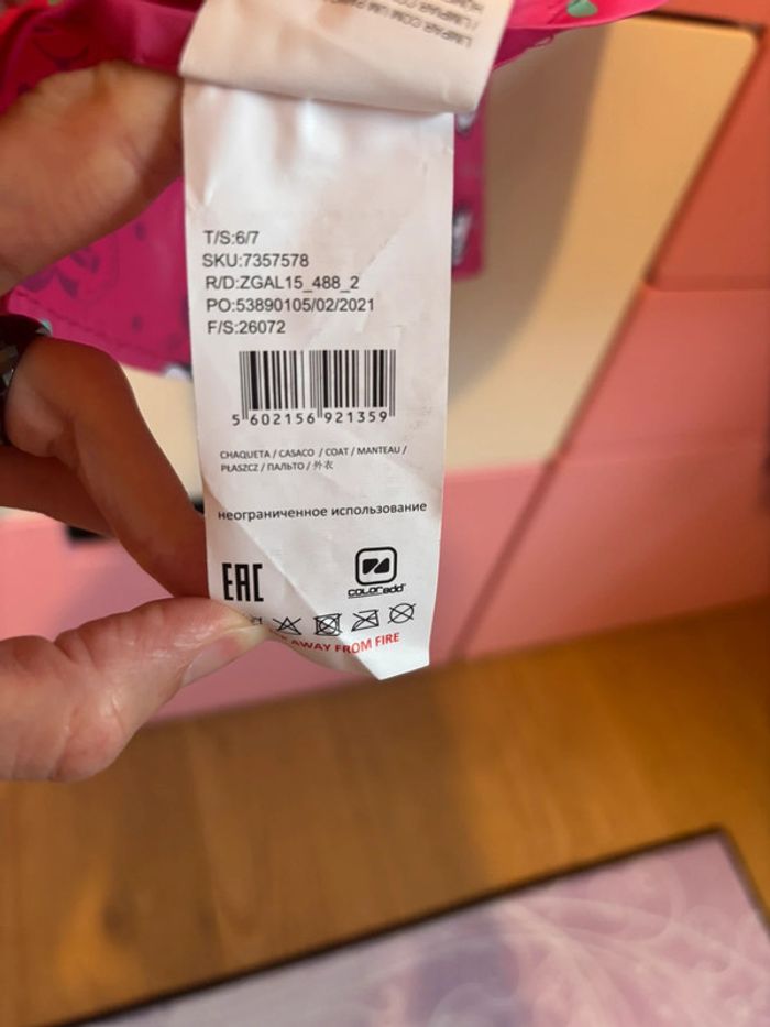 Poncho de pluie Disney Minnie 6/7 ans - photo numéro 7