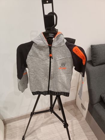 Gilet 5 ans tissaia gris et orange