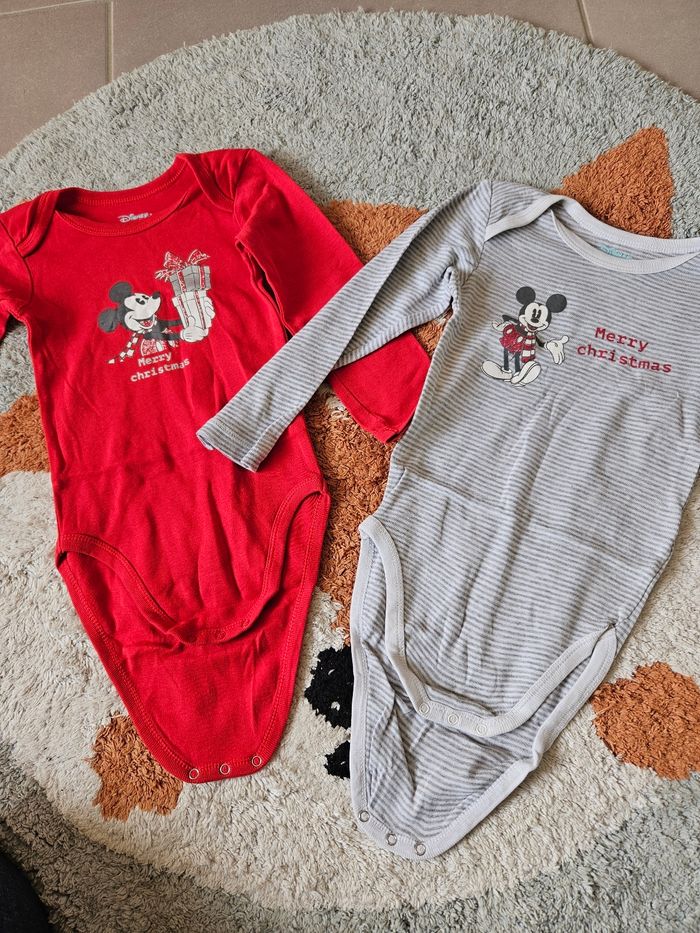 Lot de 2 bodies Mickey Noël- 24 mois