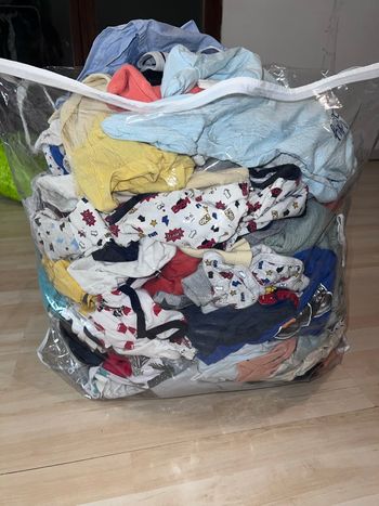 Lot de 140 vêtements bébé garçon