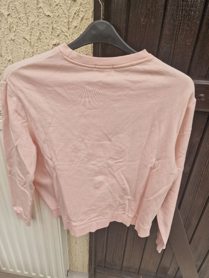 Sweat kiabi rose taille 38 - photo numéro 3