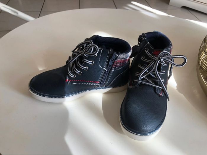 Chaussures taille 29 - photo numéro 4