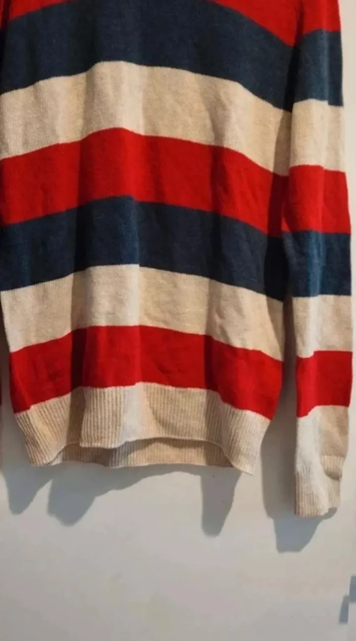 Pull  rouge  bleu  marine  beige taille m h&m - photo numéro 4