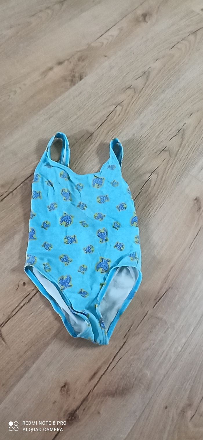 Maillot de bains 1 p 6 ans