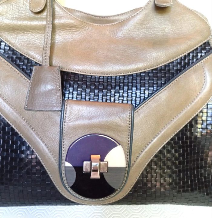 Sac a main kaki et noir Vintage pour femme, marque nonu, en très bon état - photo numéro 2
