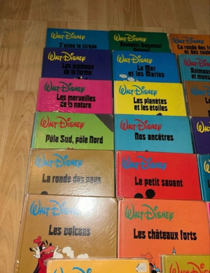 Lot 20 livres Walt Disney Jouons à apprendre - photo numéro 2