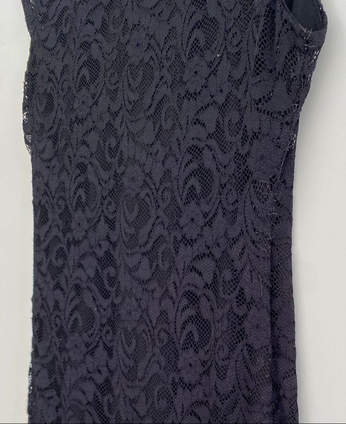 Robe noire à dentelles - photo numéro 7