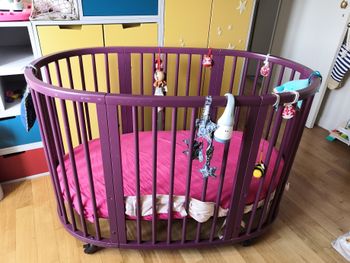 Lit bébé évolutif Stokke Sleepi