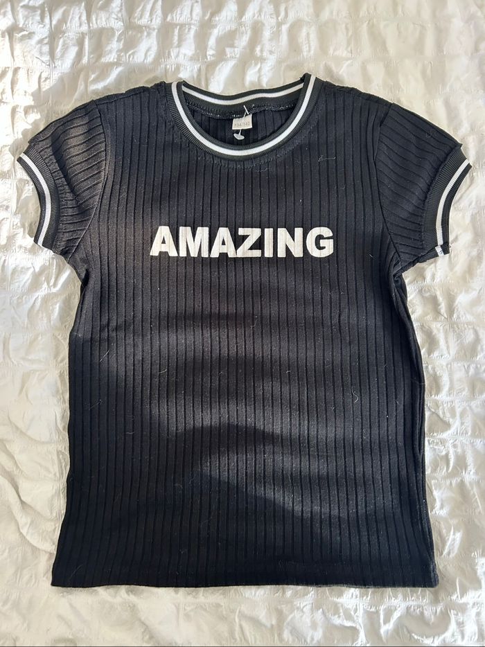 T-shirt neuf 10ans - photo numéro 2