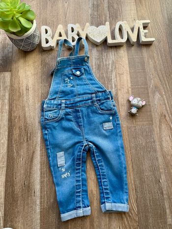 - Salopette Tape à l’œil   - 9 mois - Très bon état, petite tache en bas  