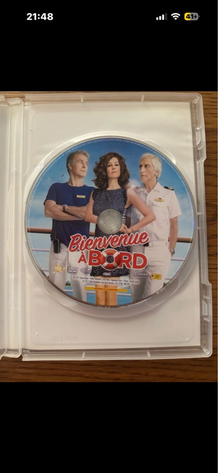 Dvd bienvenue a bord - photo numéro 2