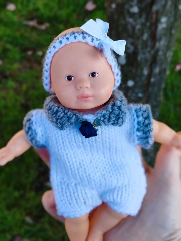 Tenue bébé - grise et blanche - pour poupon de 20cm - - photo numéro 3