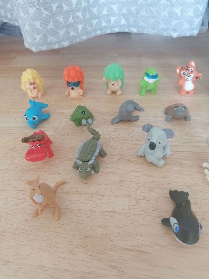 Lot jouet - photo numéro 2