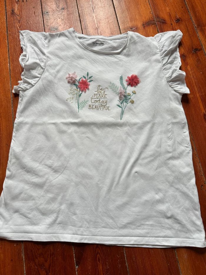 TEE shirt fleur vertbaudet 12a