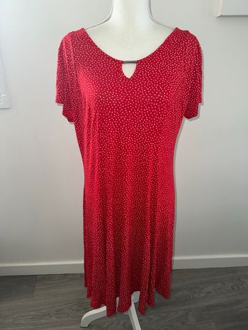 Robe bariolée rouge et blanche T50 5XL