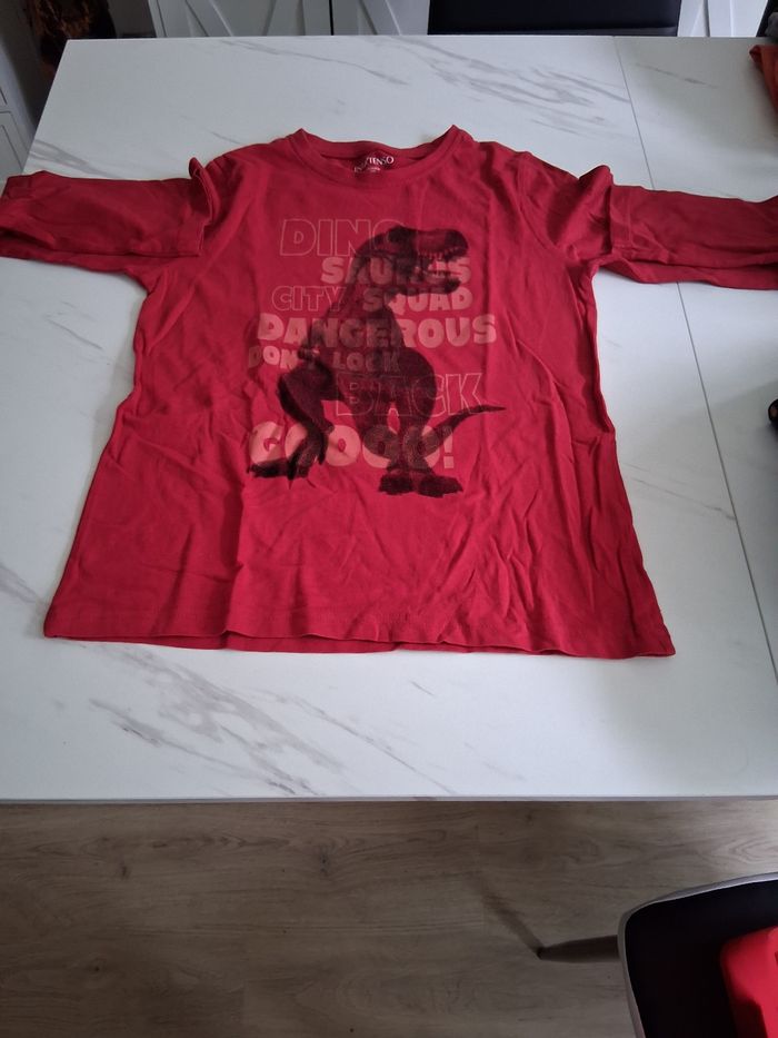 Sweat shirt " inextenso" rouge imprimé " t- 10 ans"