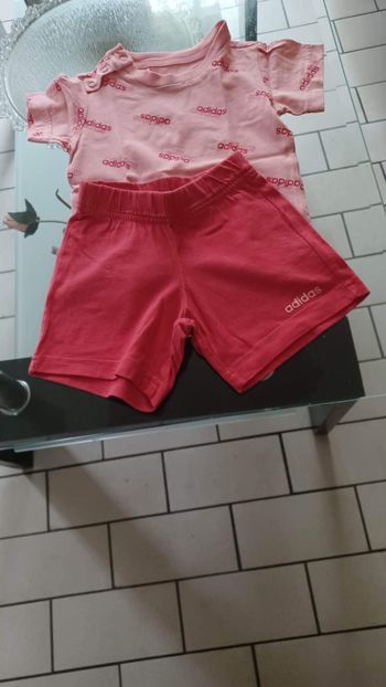 Ensemble short + tee-shirts