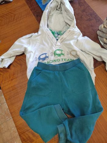 Ensemble pull et pantalon 