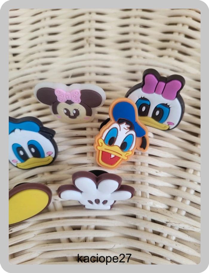 🐭 Lot de 8 charms Jibbitz Disney – Neufs – 2,5 cm - photo numéro 3