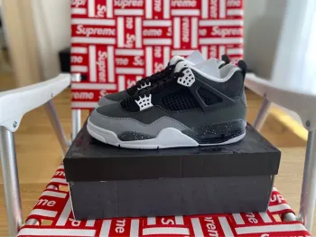 Jordan 4 rétro Fear 2024
