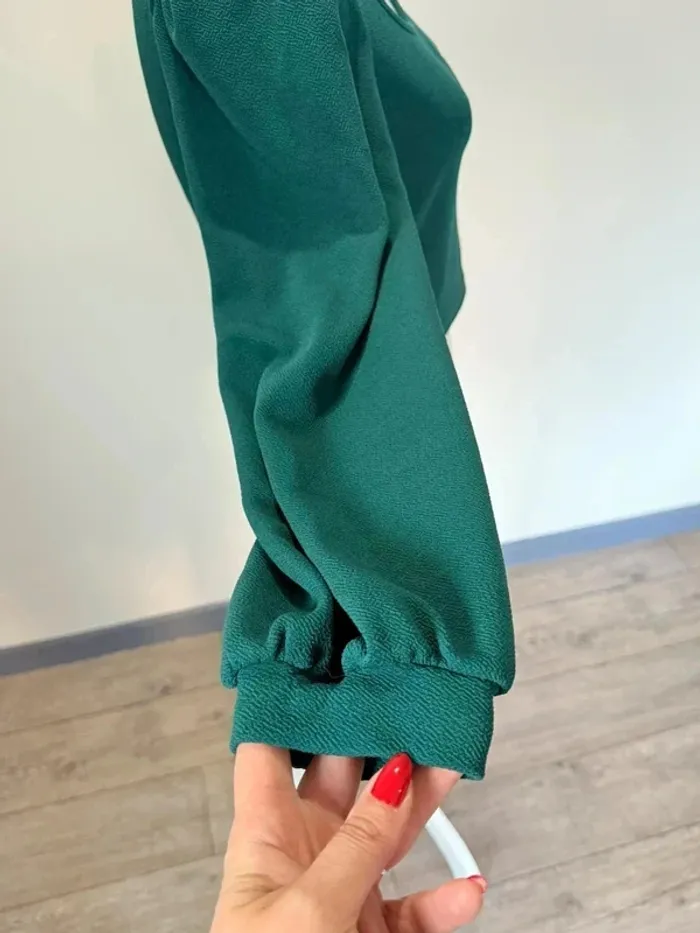 Tee shirt manches longue vert taille L - photo numéro 3