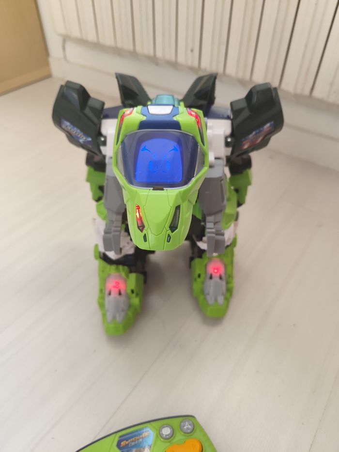 Robot transformer - photo numéro 2