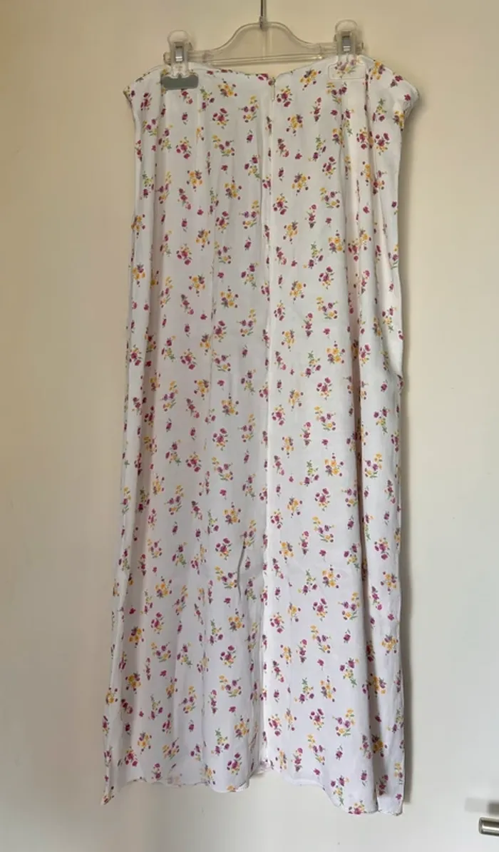 Jupe satin satiné fleuri midi blanc vintage longue satinée blanc printemps rose fleurs motifs fluide - photo numéro 4