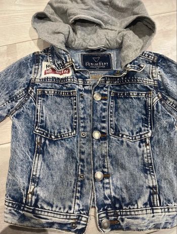 Zara - Veste en jean - 4 ans - très bon état 