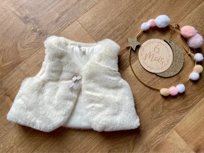 🌟Gilet sans manches polaire fille - 6 mois