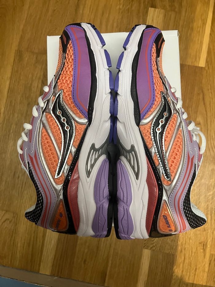 Saucony pro grid omni 9 rose/violet - photo numéro 3