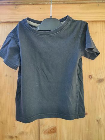 T-shirt noir simple