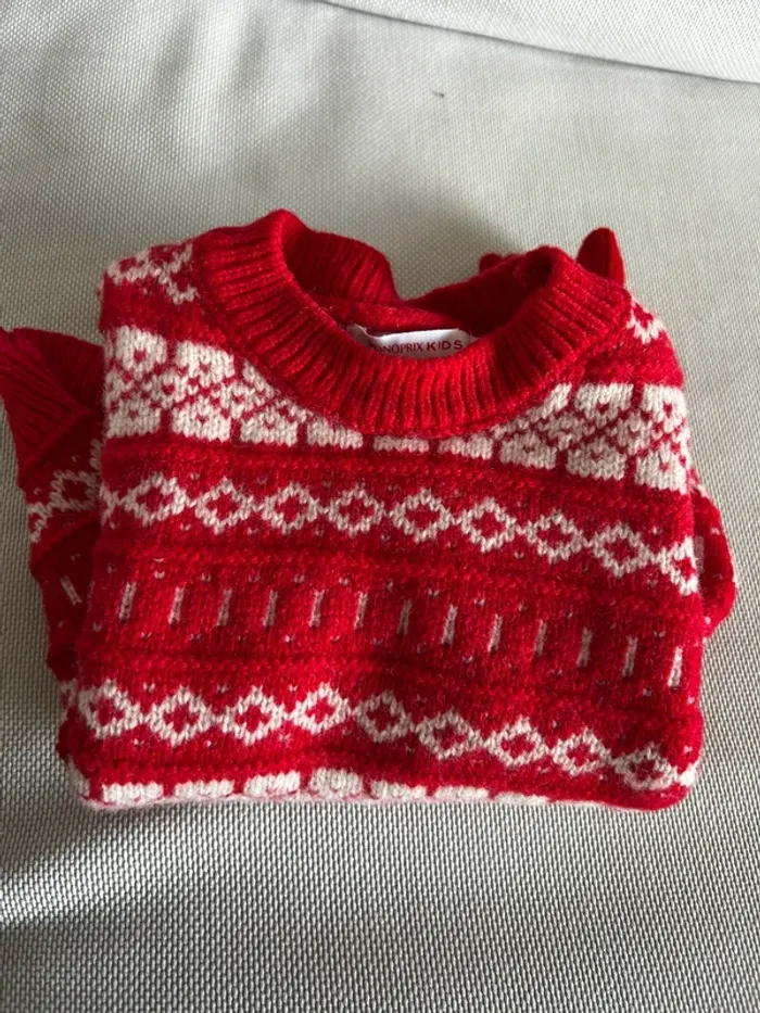 Pull neuf rouge et blanc - photo numéro 4