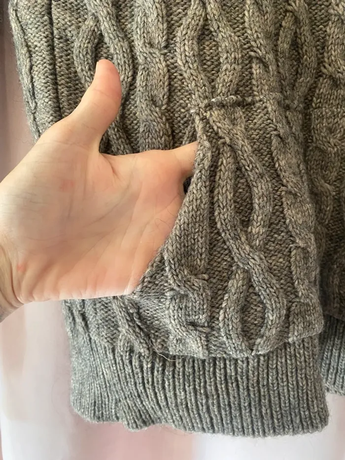 Pull neuf - photo numéro 3